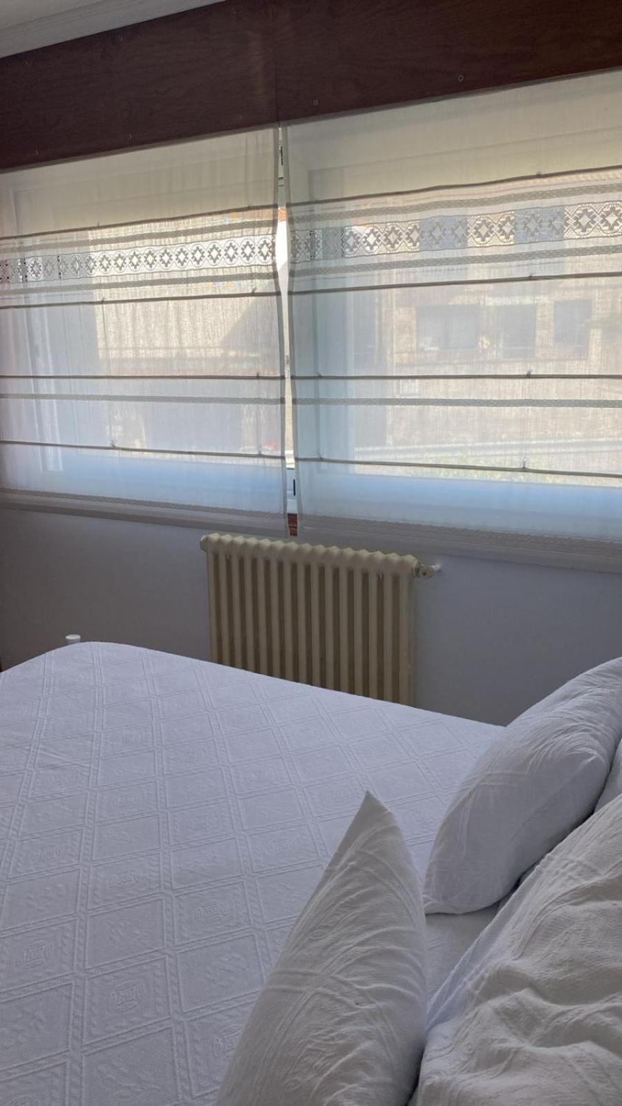 Chalet Adosado Independiente En Vigo - Canido Oya Luaran gambar