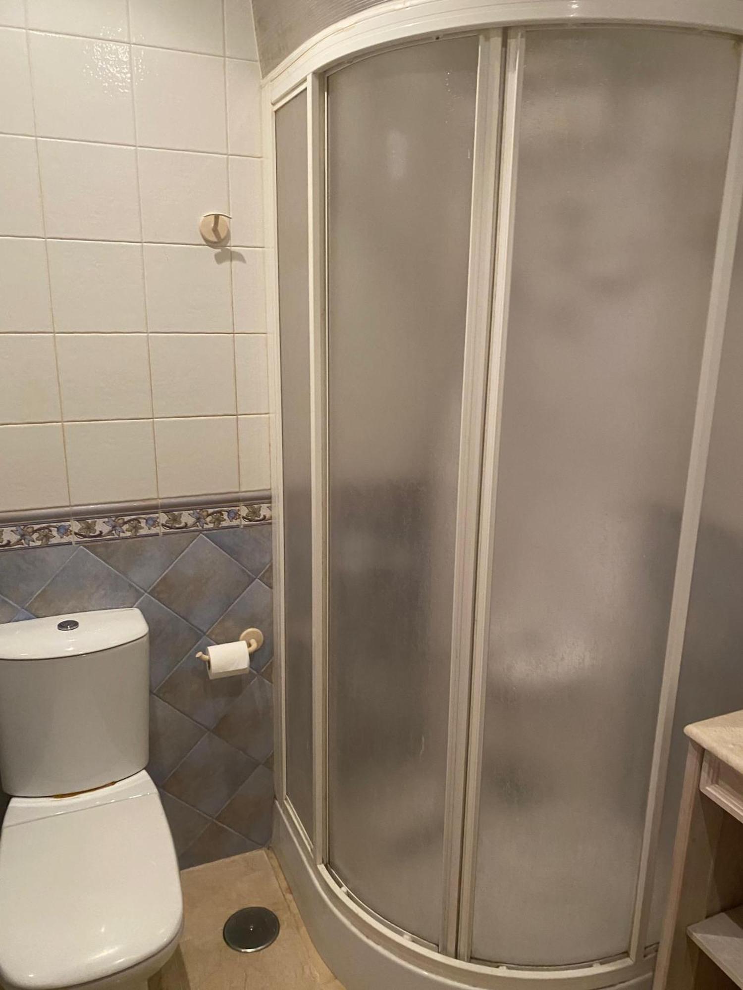 Chalet Adosado Independiente En Vigo - Canido Oya Luaran gambar