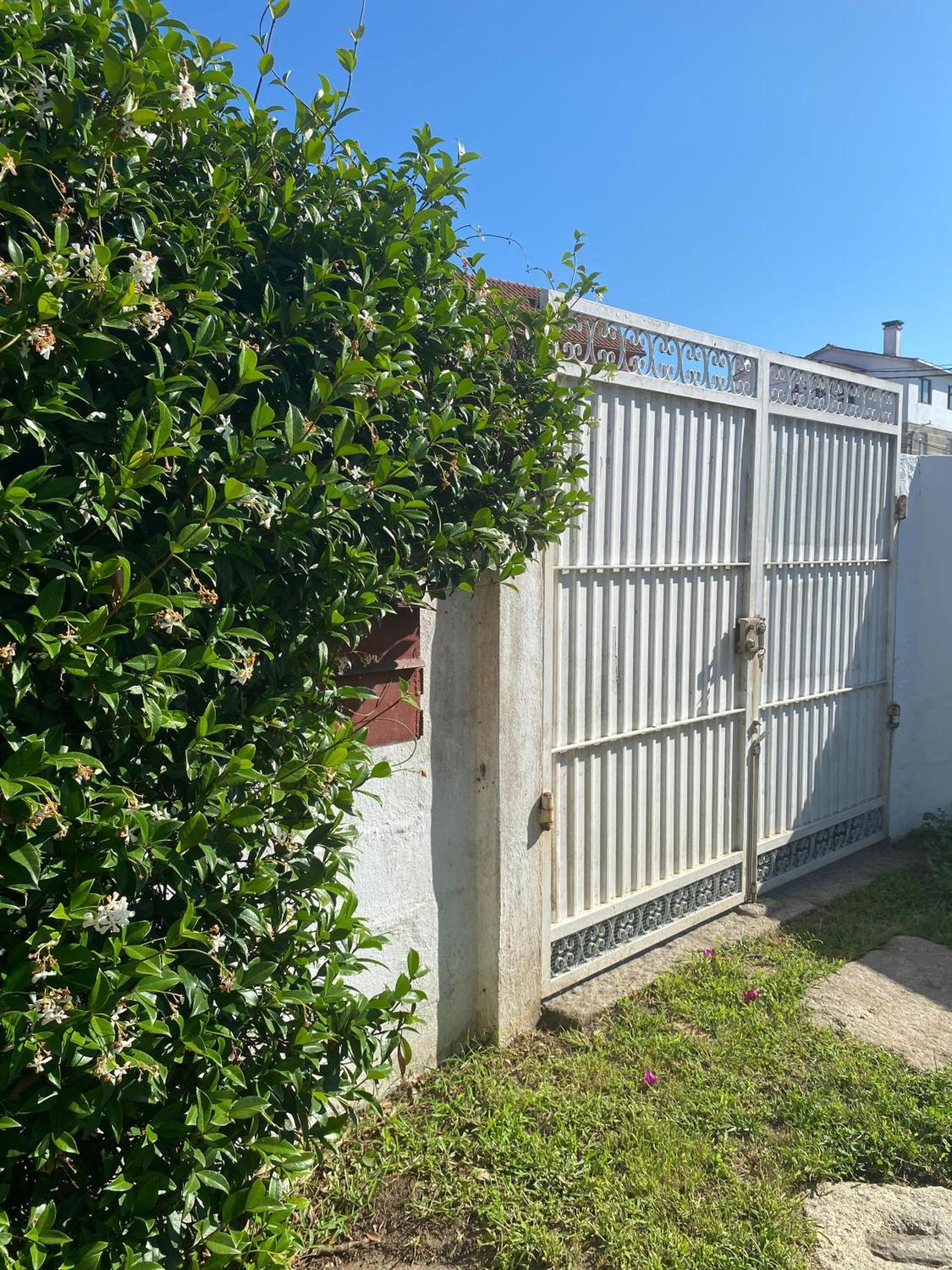 Chalet Adosado Independiente En Vigo - Canido Oya Luaran gambar