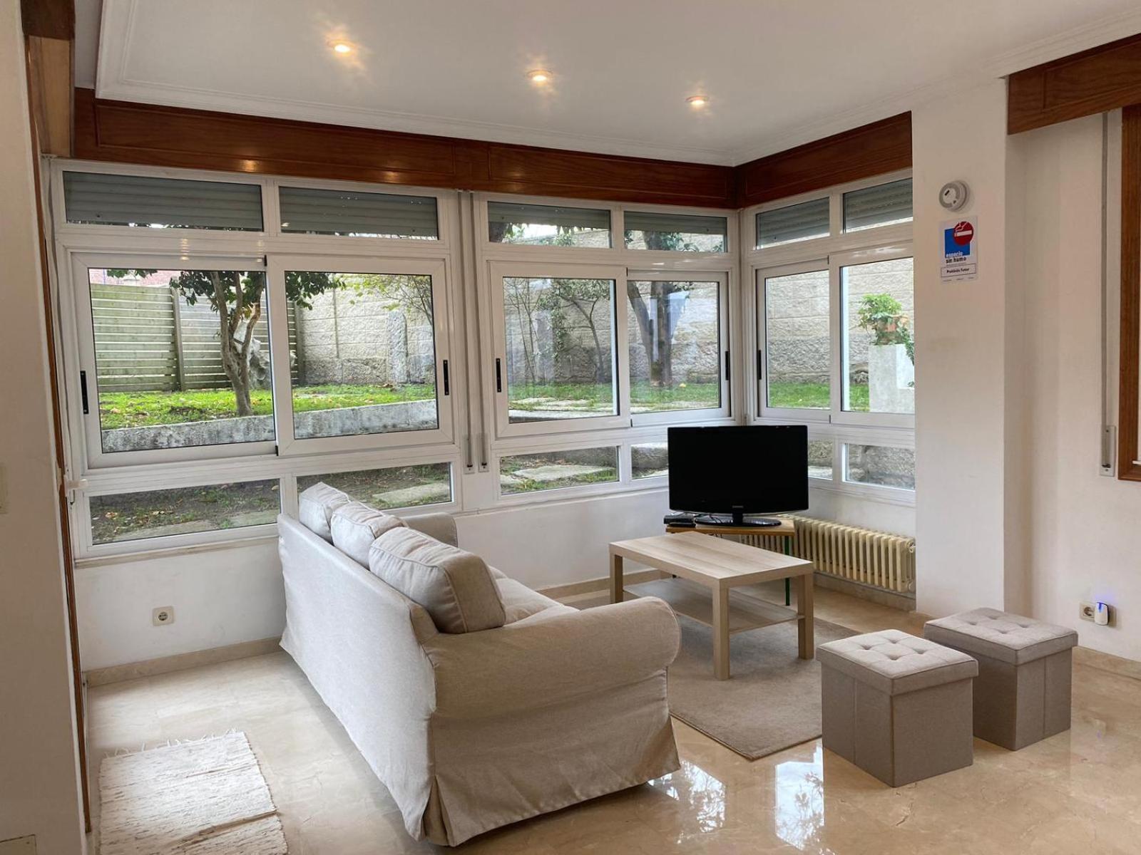 Chalet Adosado Independiente En Vigo - Canido Oya Luaran gambar